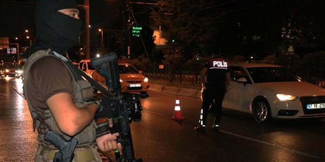 'Yeditepe Huzur' asayiş uygulamasında aranan 378 kişi yakalandı