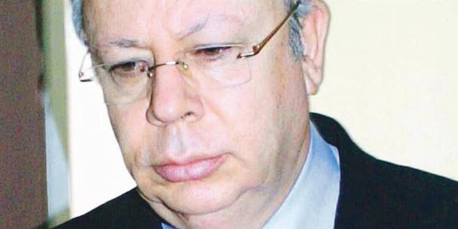 30 yıllık avukatına zimmet davası