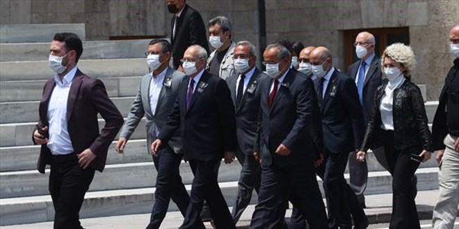 Cumhuriyet eski Senatosu üyesi Babüroğlu için TBMM'de tören