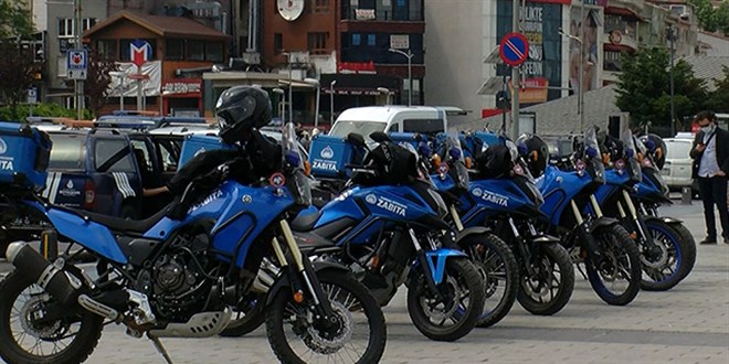 Üsküdar Meydanı'nda 'kadın emeği pazarı' gerginliği