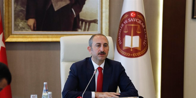 Bakan Gül: Yargı ele geçirilecek mevzi değildir