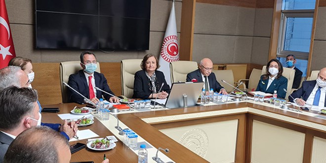 'Türkiye'de her 3 kişiden biri obezite'