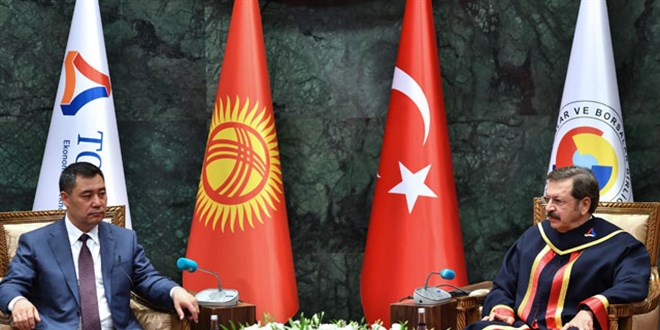 Kırgızistan Cumhurbaşkanı'na TOBB ETÜ tarafından fahri doktora
