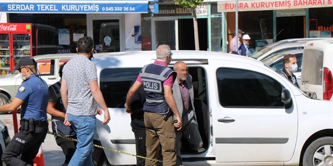 Bir cinayet araştırmasıyla 3 cinayet çözüldü