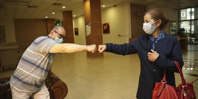 Huzurevi sakinlerinin bir y�ll�k hasreti sona erdi