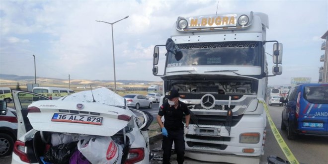 Başkent'te trafik kazası: 2 ölü, 2 yaralı