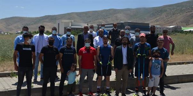 Kış sporlarında başarıdan başarıya koşan aileye genetik inceleme