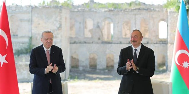 Türkiye ile Azerbaycan arasında 'Şuşa Beyannamesi' imzalandı