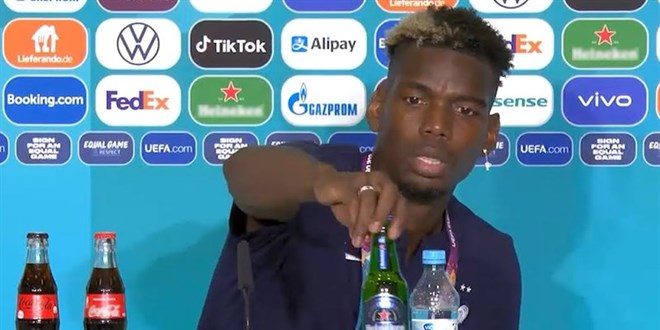 Ronaldo'dan sonra Pogba'dan da içecek tepkisi