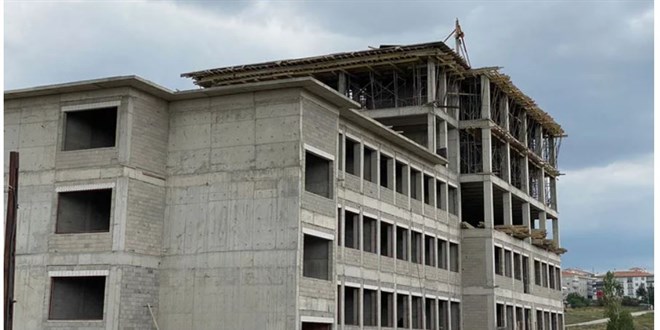 Okul inşaatında iskele çöktü: 2 kardeş feci şekilde can verdi