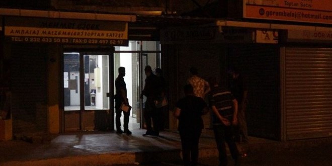 Mali müşavir ofisinde ölü bulundu