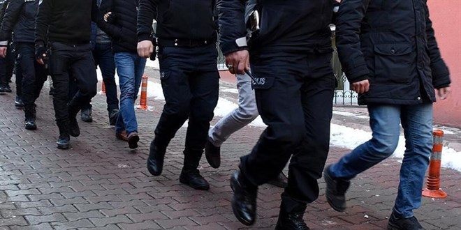 11 kamu görevlisine rüşvetten gözaltı kararı