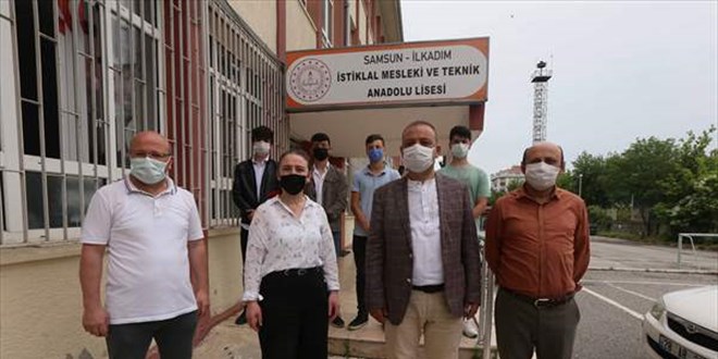 Okul web sitelerinin etkin kullanmnda Trkiye birincisi olan okul