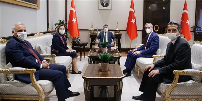 Cumhurbaşkanı Yardımcısı Oktay, TBB heyetini kabul etti