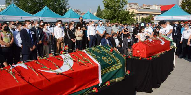 Trafik kazasında ölen iki belediye personeli için tören düzenlendi