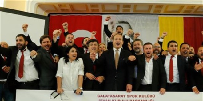 Galatasaray Kulb Ynetim Kurulu'nda grev dalm yapld