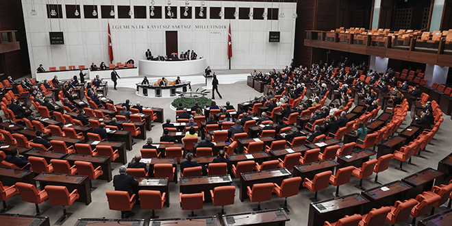 Genel Kurulda CHP, HDP ve Y Parti'nin grup nerileri kabul edilmedi