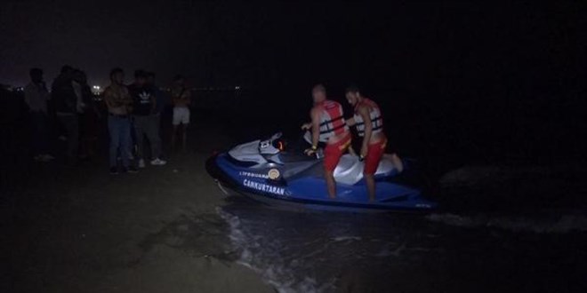 Boğulma şakası dalgıç polislerini de harekete geçirdi