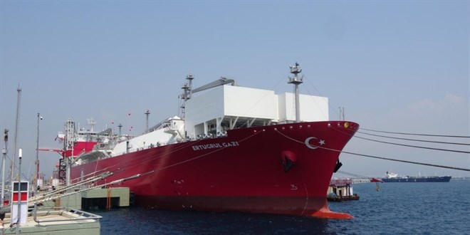 Türkiye'nin ilk doğal gaz depolama gemisi hizmete girdi