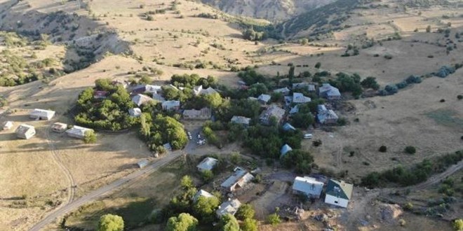 Deprem en çok Elazığ'ı etkiledi, hasar gün ağarınca ortaya çıktı