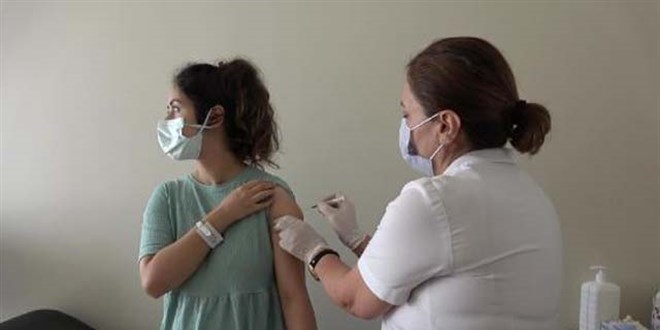 'Covid-19 aşısının tüp bebek tedavisine olumsuz etkisi yok'