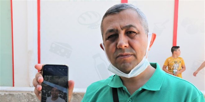 Öğretmen baba kayıp oğlunu sokak sokak arayarak iz sürüyor