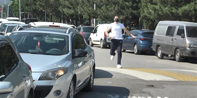 Atletlere taş çıkarttı ama sınava yetişemedi
