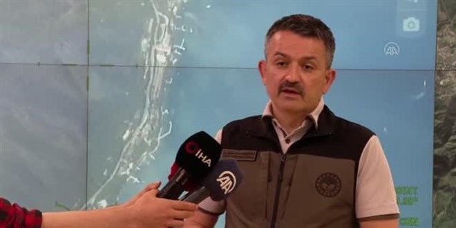 Bakan Pakdemirli: Allah onları bildiği gibi yapsın