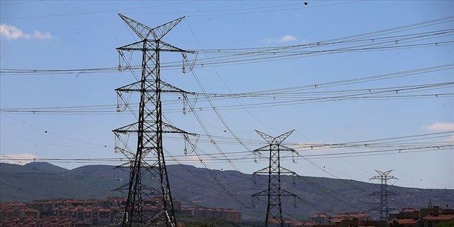 Elektrik tüketiminde yılın rekoru kırıldı