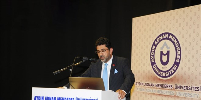 ADÜ Rektörü: Vatandaşlarını adaletle saran bir anayasa elzemdir