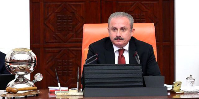 TBMM Bakan entop'tan 'yeni anayasa' aklamas