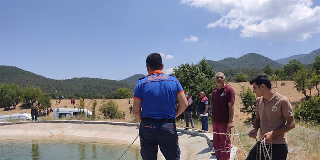 Yangın söndürme havuzuna giren 2 lise öğrencisi boğuldu