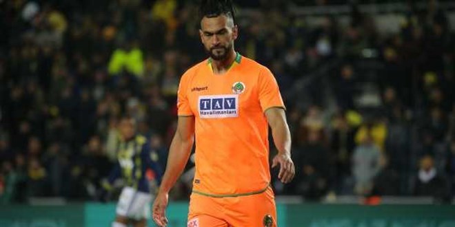 Fenerbahçe, İngiliz stoperle anlaştı