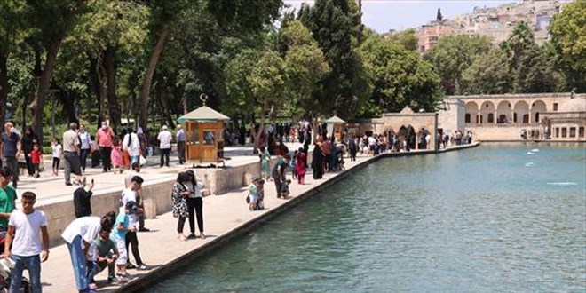Güneydoğu'da bunaltıcı sıcaklar başladı