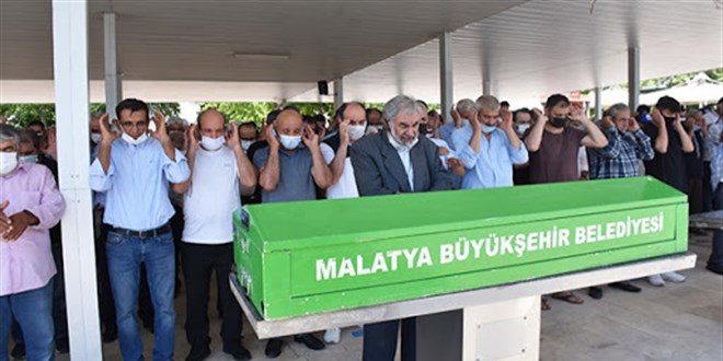 Kazada hayatını kaybeden Talha öğretmen toprağa verildi