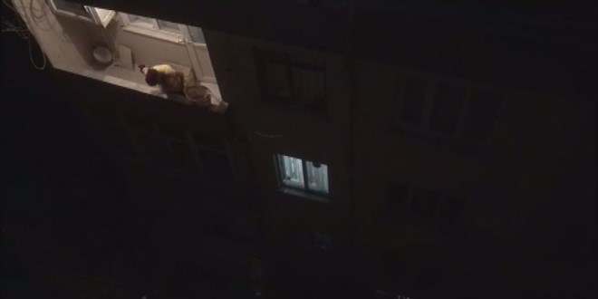 Beyoğlu'nda, oğlunu rehin alan baba etkisiz hale getirildi