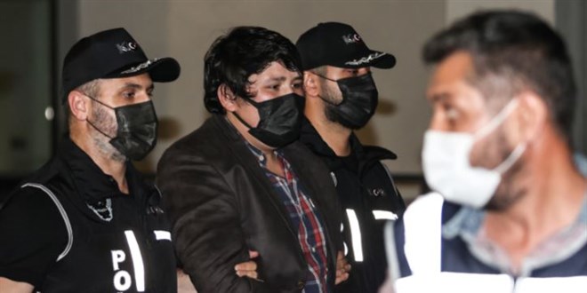 Mehmet Aydın, İstanbul Havalimanı'nda gözaltına alındı