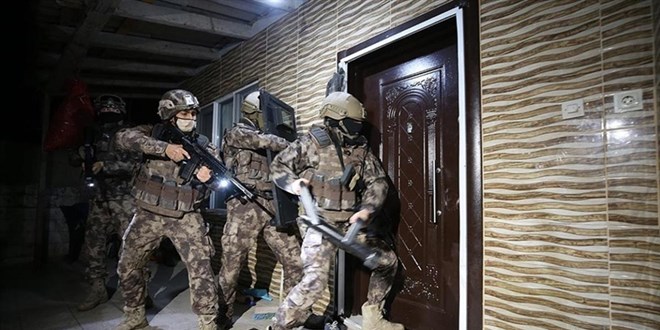 Uyuşturucu operasyonunda yakalanan 213 kişi tutuklandı