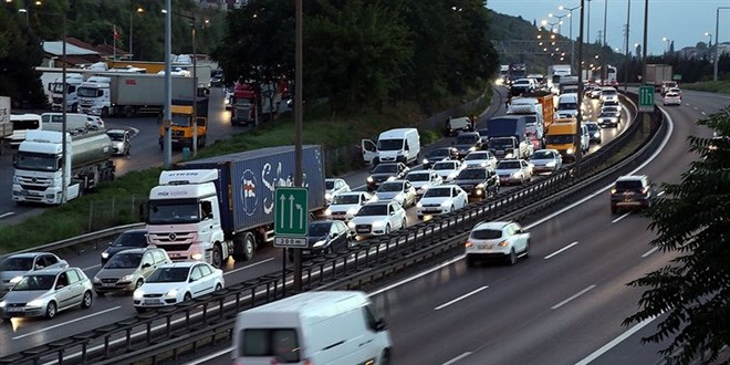 Türkiye'yi korsanlar bastı! Uçak ve otobüste rakip oldular