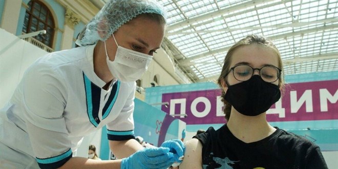 Bilim insanları halen inceliyor: Delta Plus varyantı hakkında 4 gizem