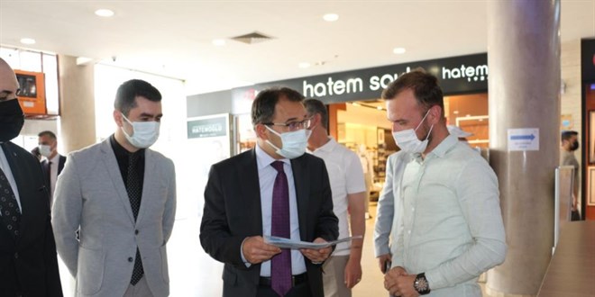Vali uyardı: Her gün bir önceki günden az aşı yapıyoruz