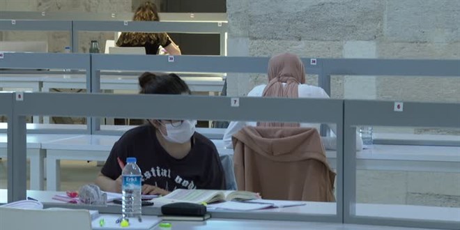 Tarihi gazeteler dijitale aktarılarak korunabilir