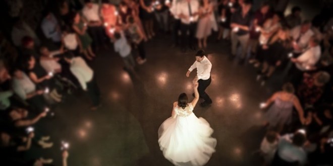 15 yandaki kalbi delik kz dnde oynarken yere yld, kurtarlamad