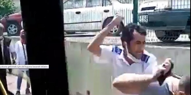 Otobüs şoförü tartıştığı yolcuyu tekme tokat dövdü