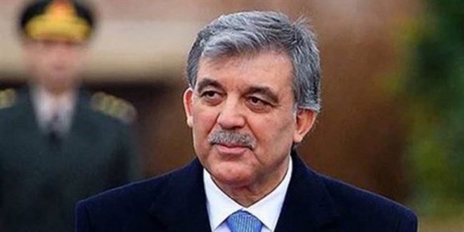 Abdüllah Gül'den öğrencilere: Aklınızı ve fikrinizi birisine kiraya vermeyin