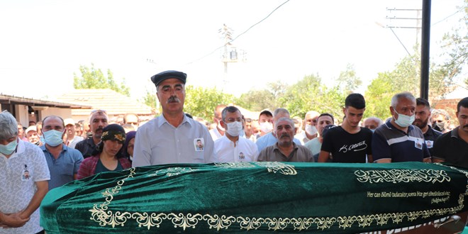Yaşamını yitiren sendika genel başkanı toprağa verildi