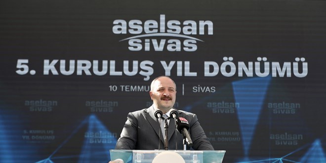 Bakan Varank'tan Prof. Dr. Naci Görür'e tepki