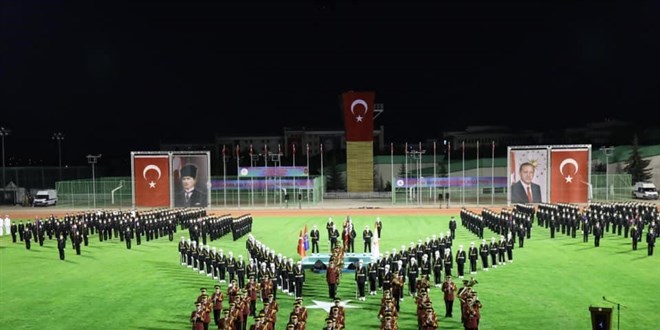 Jandarma, subay ve astsubay olarak yetiştirmek üzere 912 öğrenci alacak