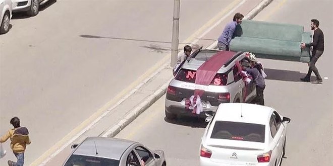 Bahşiş uğruna çekyat oyunu