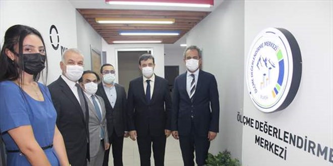 MEB'in ölçme değerlendirme merkezleri salgın döneminde öğrencilere yardımcı kaynaklar sundu